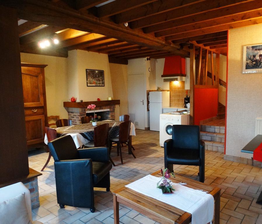 Gites De La Ferme Auberge De Mesauboin Billé Exterior foto